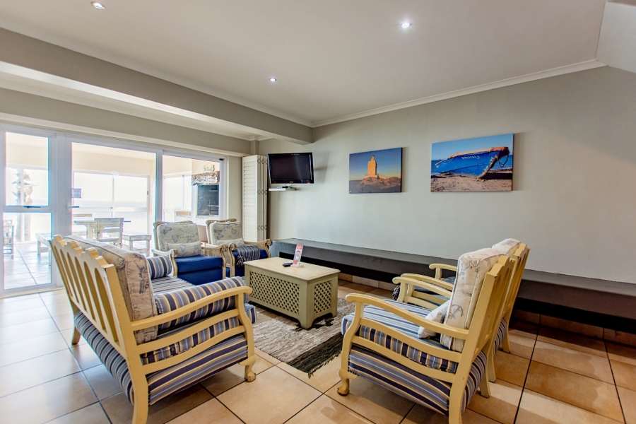 9 Bedroom Property for Sale in Shelley Point Western Cape